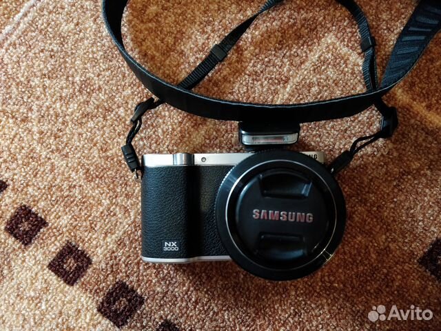 Фотоаппарат SAMSUNG NX3000 20.3 мгпкс