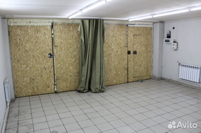Гараж, > 30 м²