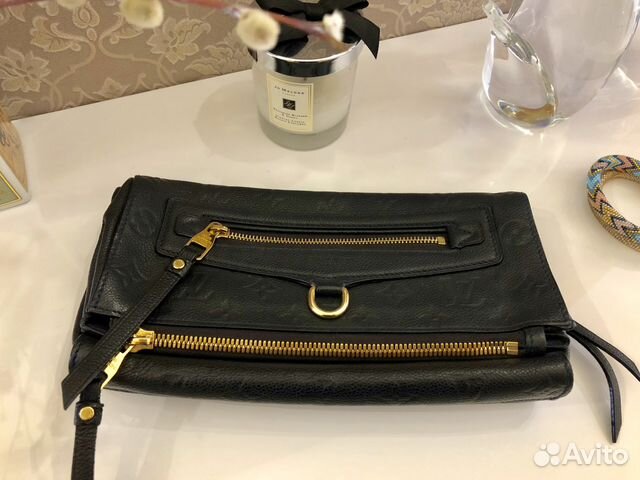 Клатч Louis Vuitton Клатч Louis Vuitton