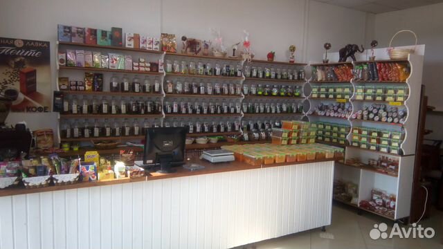 Магазин чая, кофе, специй, орехов, меда
