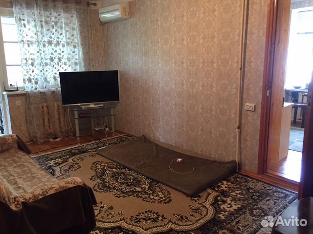 2-к квартира, 50 м², 1/9 эт.