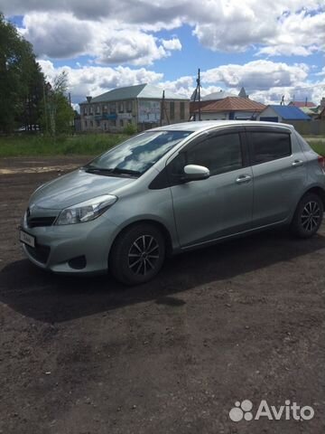 Toyota Vitz 1.0 CVT, 2011, 82 000 км