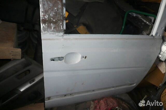 Дверь передняя правая Mercedes Viano Vito w639 639 Дверь передняя правая Mercedes Viano Vito w639 639
