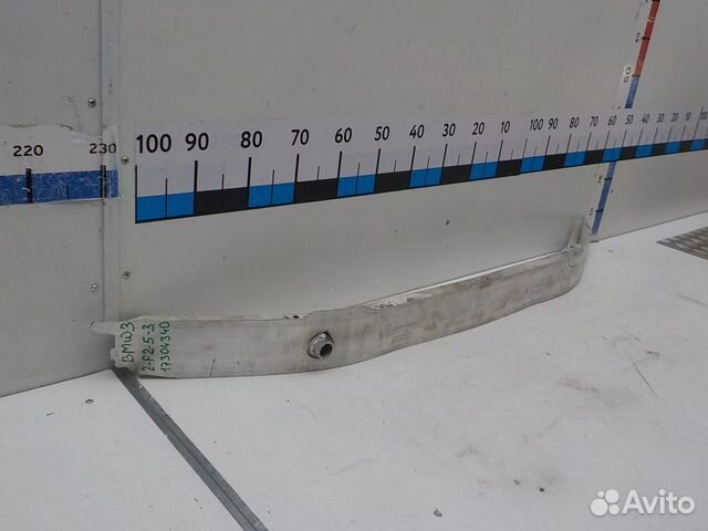Усилитель бампера переднего на BMW 3