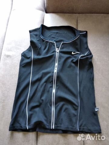 Спортивная Кофта Nike Размер М 44-46 Черная Спортивная Кофта Nike Размер М 44-46 Черная