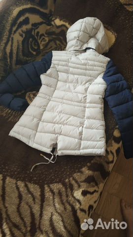Куртка новая 42