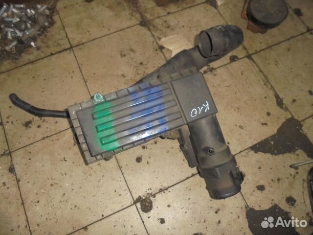 Корпус воздушного фильтра фв Пассат Б7 дизель