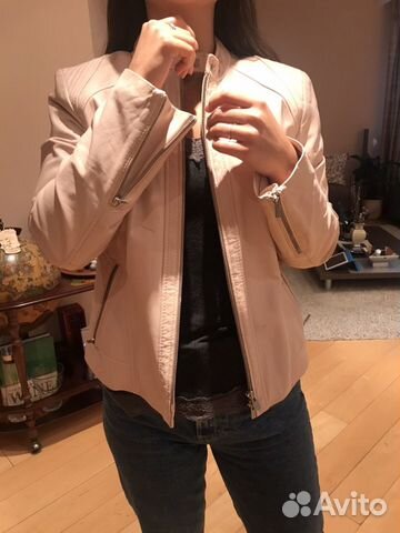 Кожаная куртка бренда Boss Hugo Boss Кожаная куртка бренда Boss Hugo Boss