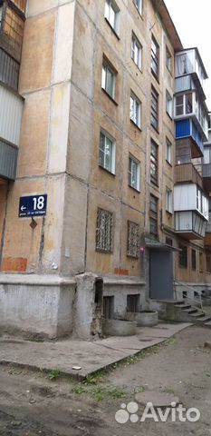 Помещение свободного назн-ия, первая линия. Цоколь