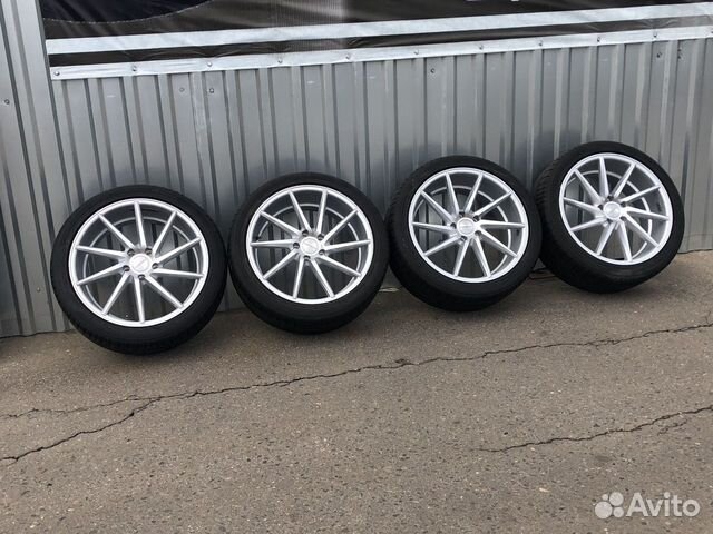 Комплект новых дисков R17 Vossen CVT 5-114,3