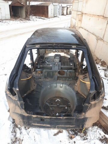 Задняя часть на LADA Granta хэтчбек