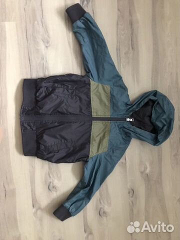 Куртка Benetton 3-4 года Куртка Benetton 3-4 года