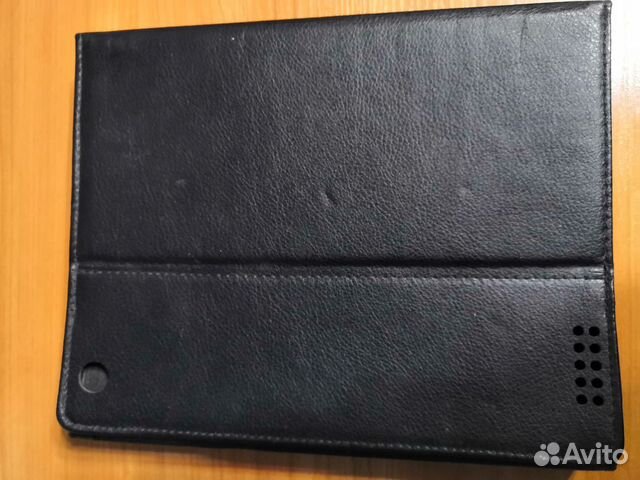 Чехол-клавиатура для iPad (новый) Чехол-клавиатура для iPad (новый)