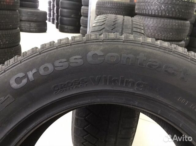 Шины 235/65/17 continental cross contact, 2шт*
