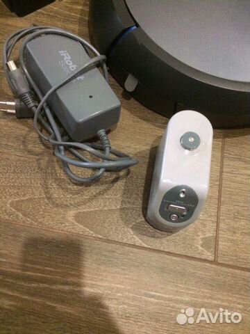 Моющий робот-пылесос iRobot Scooba Моющий робот-пылесос iRobot Scooba