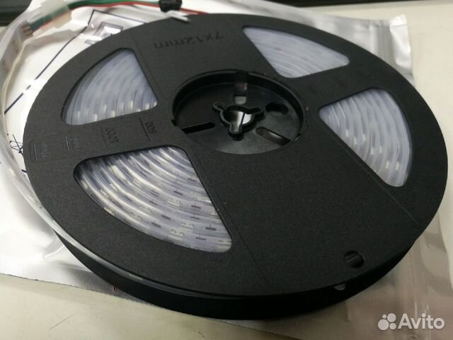 Адресная светодиодная водонепр. лента 60Led 5V Адресная светодиодная водонепр. лента 60Led 5V