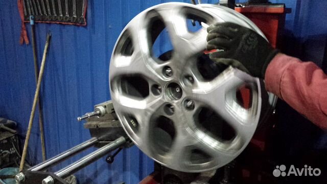 Шиномонтаж Правка дисков Датчики tpms Шиномонтаж Правка дисков Датчики tpms