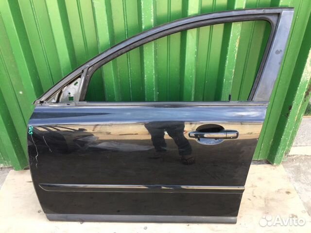 Дверь передняя левая Volvo S40 II 2004 Дверь передняя левая Volvo S40 II 2004