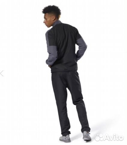 Спортивный костюм reebok woven tracksuit Спортивный костюм reebok woven tracksuit