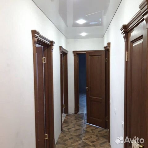 Профессиональная поклейка обоев Профессиональная поклейка обоев