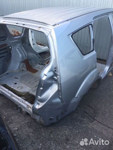 Mitsubishi Outlander XL задняя часть кузова