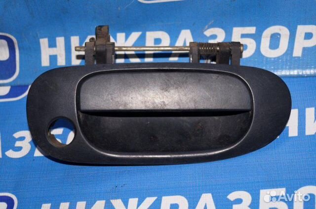 Ручка двери передняя правая Mitsubishi Carisma DA Ручка двери передняя правая Mitsubishi Carisma DA