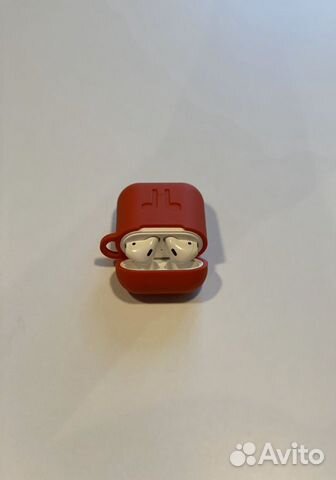 AirPods (оригинал)
