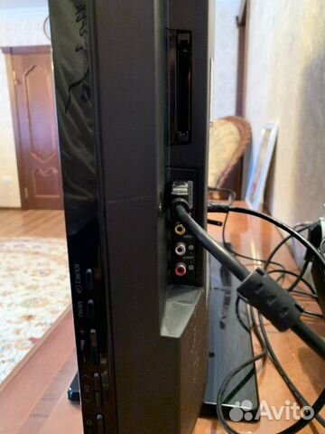 Телевизор SAMSUNG LE-37 B530 P7W Телевизор SAMSUNG LE-37 B530 P7W