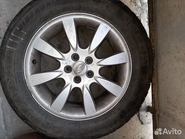 Goodyear wrangler HP 215 16 60