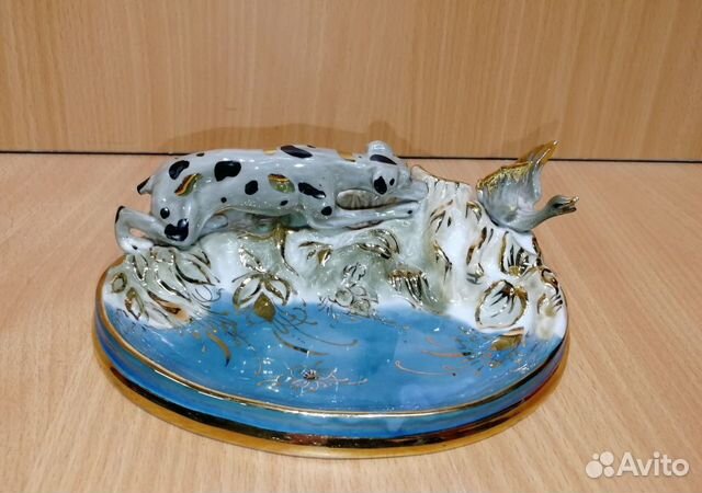 Статуэтка Охота пойнтера на куропатку фарфор СССР Статуэтка Охота пойнтера на куропатку фарфор СССР