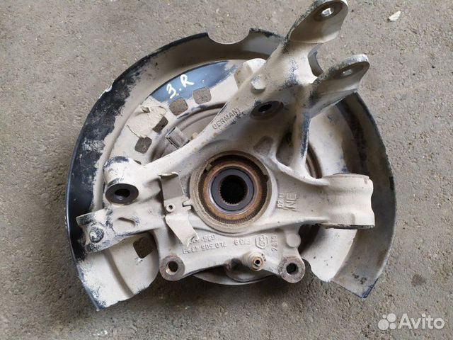 Кулак поворотный задний правый Volkswagen Touareg Кулак поворотный задний правый Volkswagen Touareg