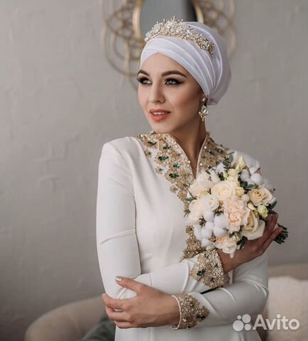 Платье на никах Платье на никах