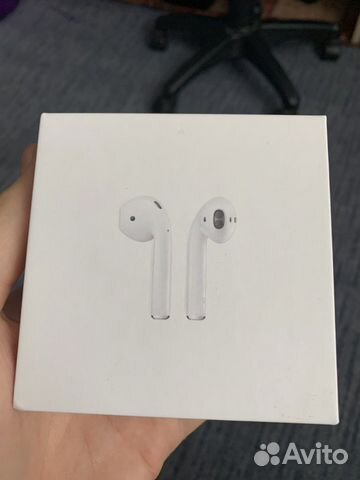 Apple AirPods 2