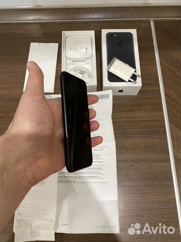 Телефон iPhone 7 32 GB Телефон iPhone 7 32 GB