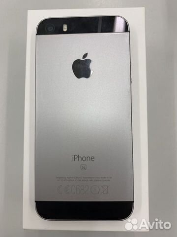 iPhone SE 16gb space gray