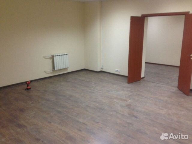 Продам офисное помещение, 427.30 м²