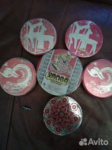 Коллекционные баночки СССР и значки