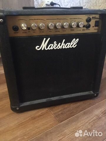 Marshall MG15 DFX комбоусилитель Marshall MG15 DFX комбоусилитель