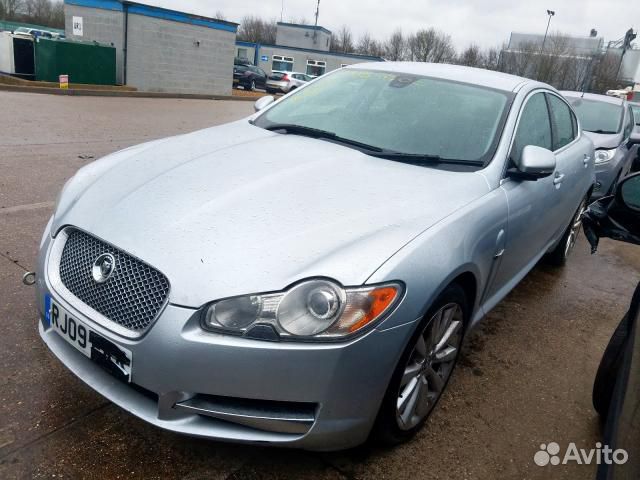 В разборе Jaguar XF 2009год