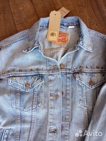 Куртка Levis s-m новая