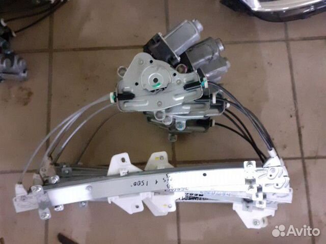 Стеклоподъемник передний правый левый Киа Рио 3