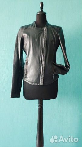 Куртка кожаная жен. Zara Куртка кожаная жен. Zara
