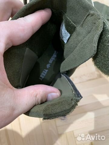 Кроссовки высокие adidas yeezy