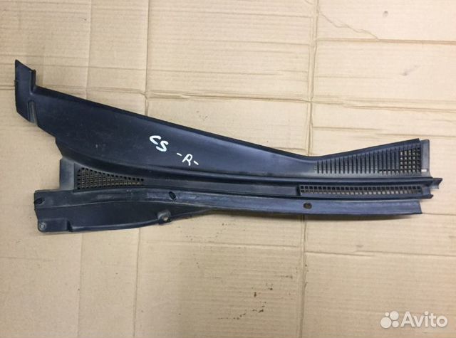 Решетка стеклоочистителей Митсубиси Лансер 9 (CS)