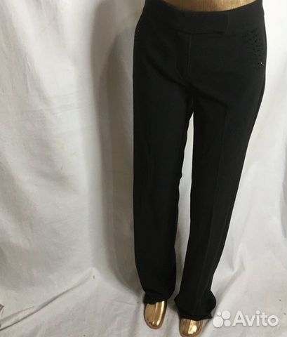 Брюки черные с декором из страз 42-44 Брюки черные с декором из страз 42-44