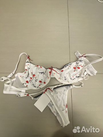 Комплект бюстгальтер и трусы Pierre Cardin с бирка