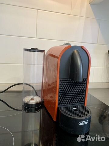 Кофемашина Nespresso DeLonghi