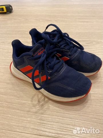 Кроссовки adidas 28 Кроссовки adidas 28