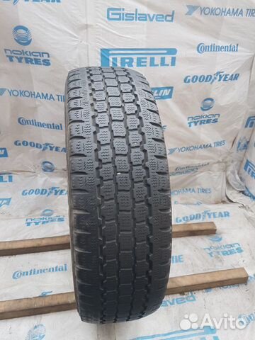 Авторезина 205 65 16C Bridgestone Blizzak W800 76S