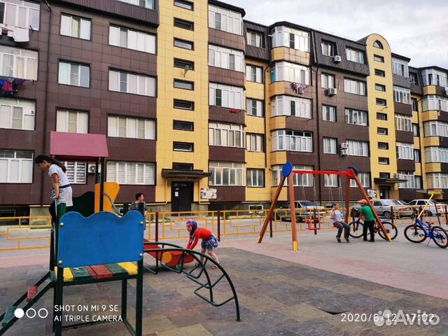 2-к квартира, 64 м², 1/5 эт.